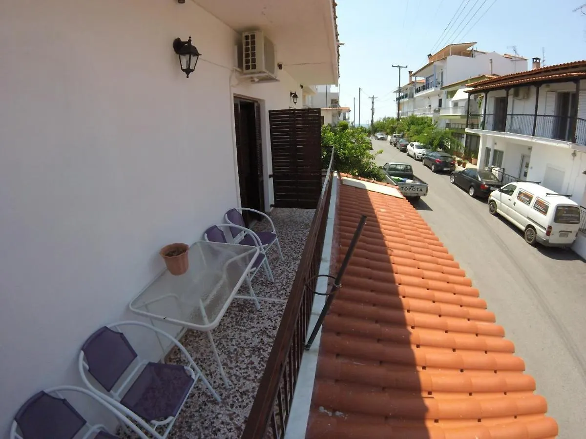 Kontinos Apartments Neos Marmaras Greece