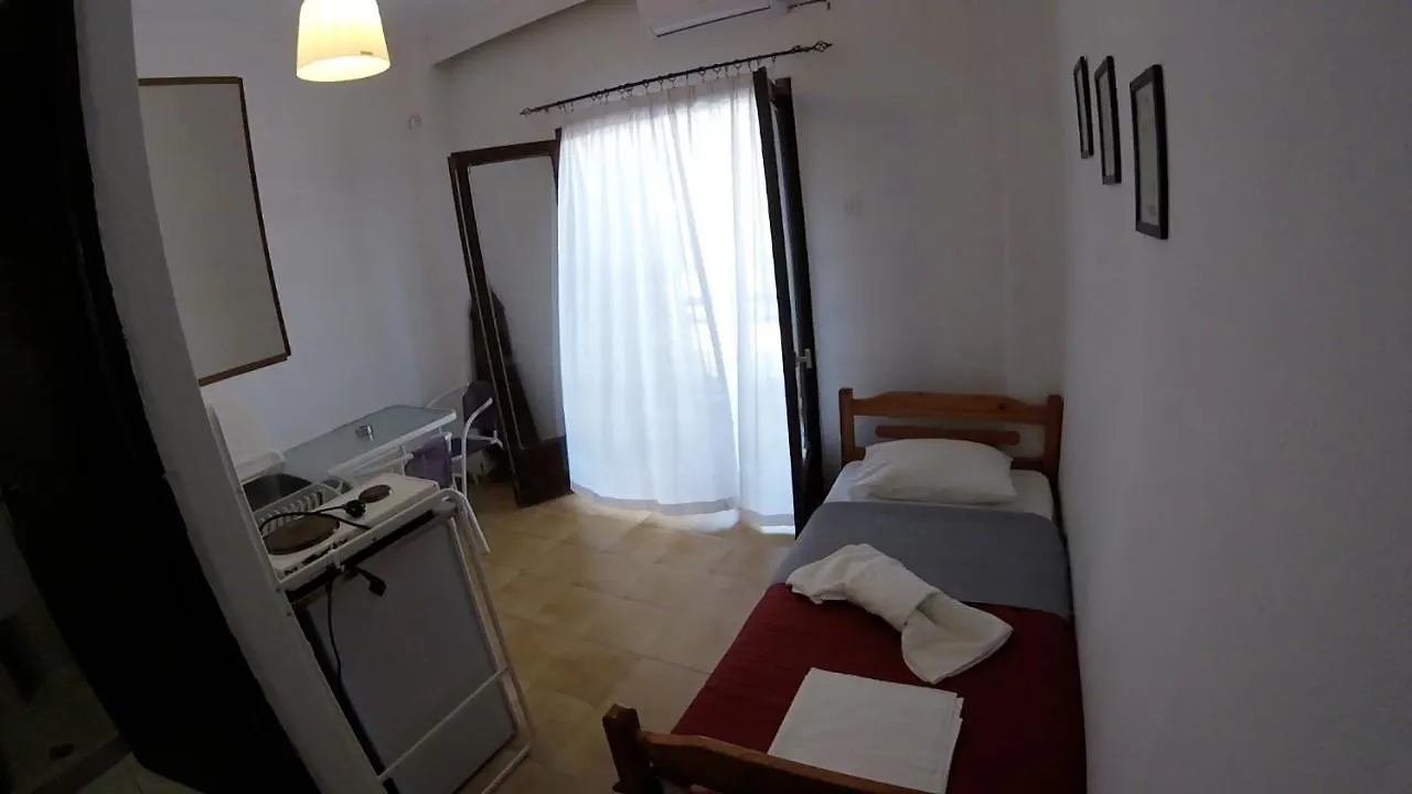 Kontinos Apartments Neos Marmaras